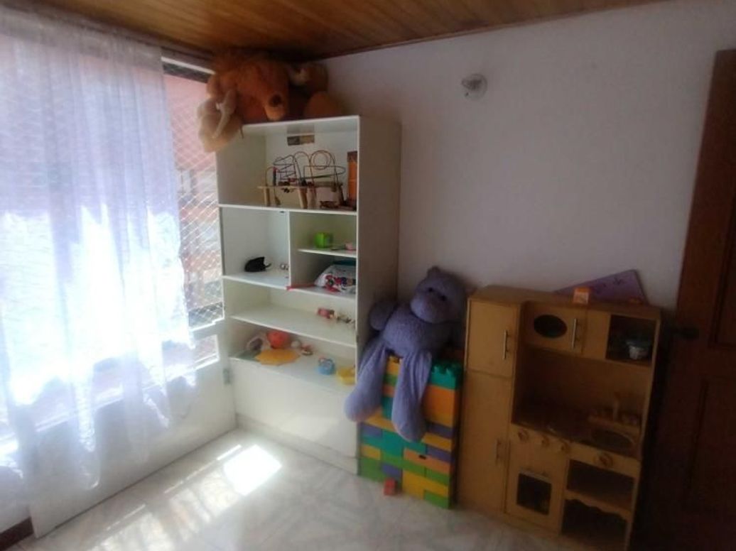 Apartamento de 5 alcobas en venta en Parque Alcala, Bogotá, 130 m² · foto 11 de 20