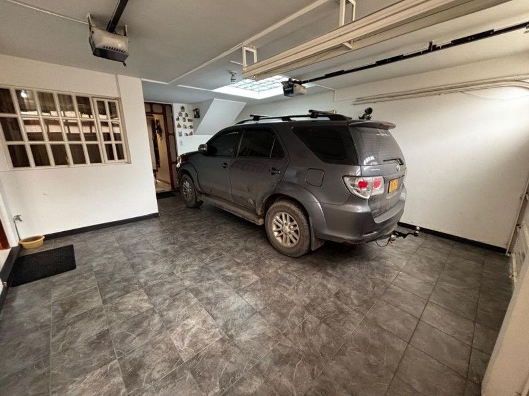 Casa de 4 alcobas en venta en Ub. Cordoba, Bogotá, 274 m² · foto 7 de 20