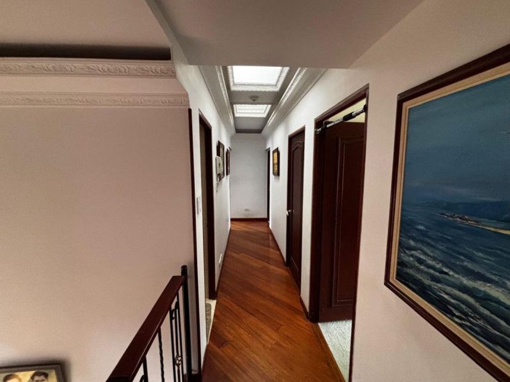 Casa de 4 alcobas en venta en Ub. Cordoba, Bogotá, 274 m² · foto 13 de 20