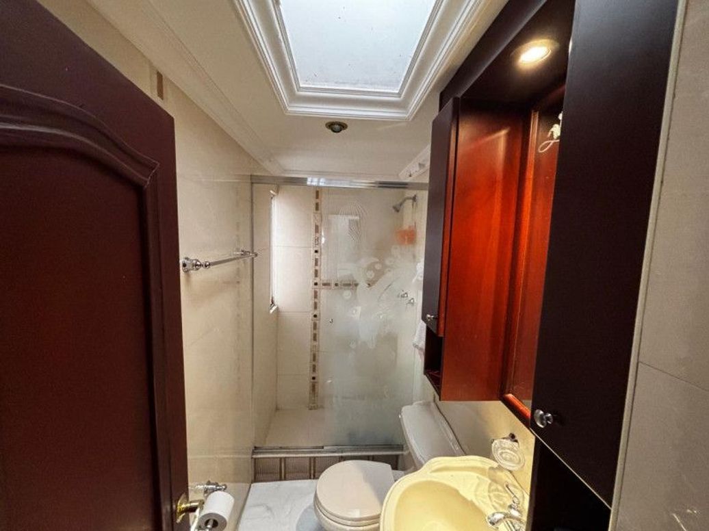 Casa de 4 alcobas en venta en Ub. Cordoba, Bogotá, 274 m² · foto 19 de 20
