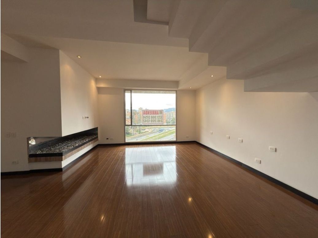 Apartamento de 3 alcobas en venta en Chico, Bogotá, 140 m² · foto 11 de 19
