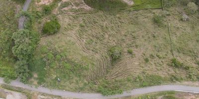 Lote disponible para la venta en el sector de Cerritos La Virginia de 10.174 mts2, comunícate con nosotros para mayor información... Castellón Inmobiliaria. 