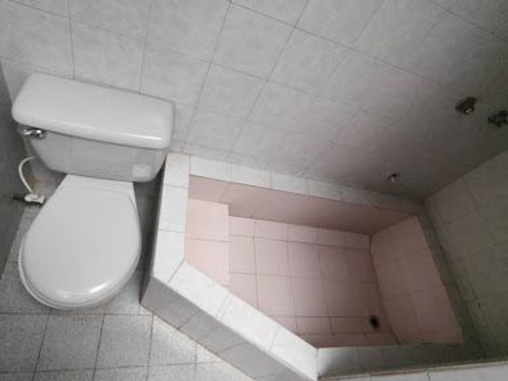 Casa de 4 alcobas en venta en Polo Club, Bogotá, 320 m² · foto 20 de 20