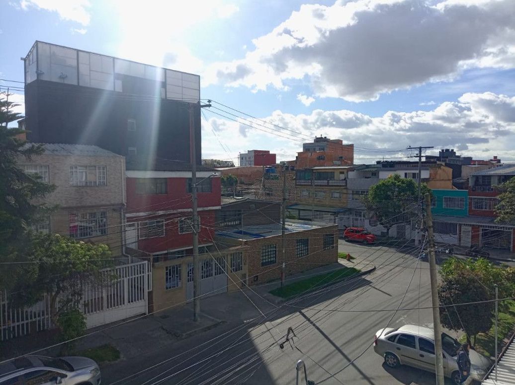 Casa de 5 alcobas en venta en Ingles, Bogotá, 143 m² · foto 16 de 20