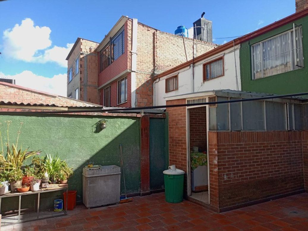 Casa de 5 alcobas en venta en Ingles, Bogotá, 143 m² · foto 11 de 20