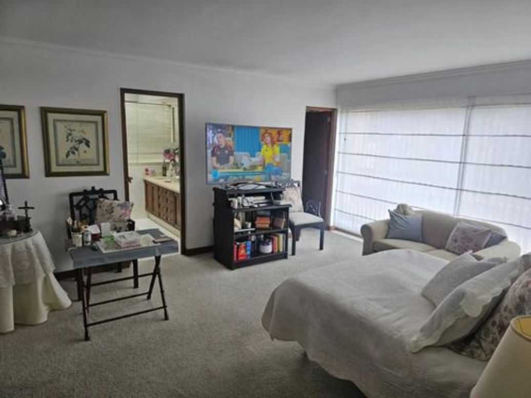 Apartamento de 3 alcobas en venta en Cerros De Suba, Bogotá, 239 m² · foto 15 de 20
