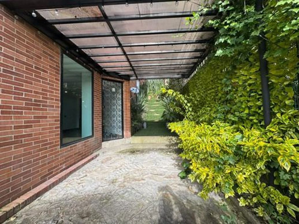Apartamento de 5 alcobas en venta en Bellavista, Bogotá, 393 m² · foto 9 de 12