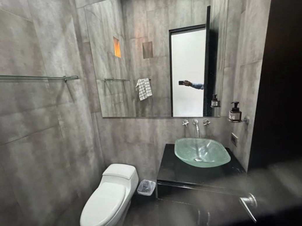 Apartamento de 2 alcobas en venta en Chicó Norte, Bogotá, 113 m² · foto 9 de 12