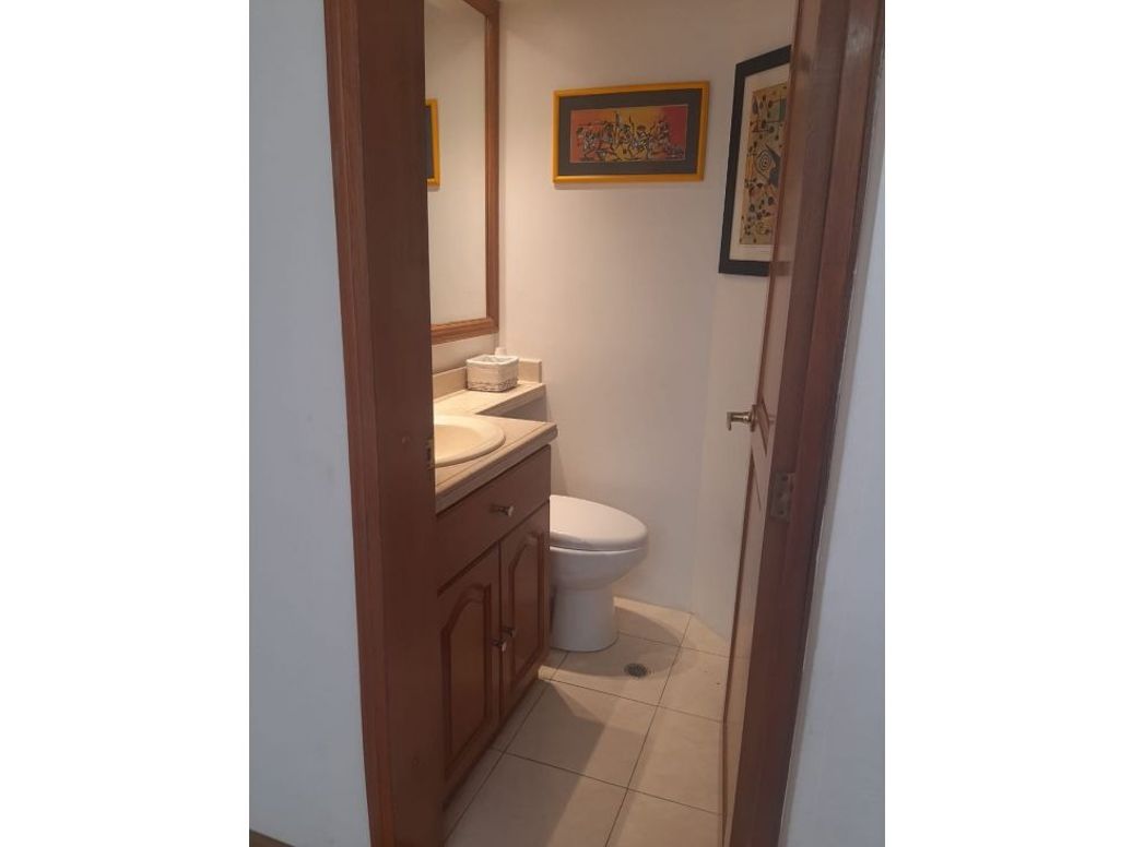 Apartamento de 3 alcobas en venta en Rincon Del Chicó, Bogotá, 192 m² · foto 12 de 14