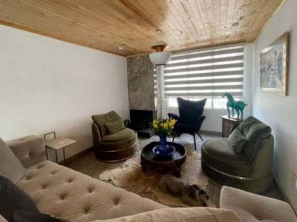 Casa de 6 alcobas en venta en Mandalay 1, Bogotá, 284 m² · foto 7 de 20