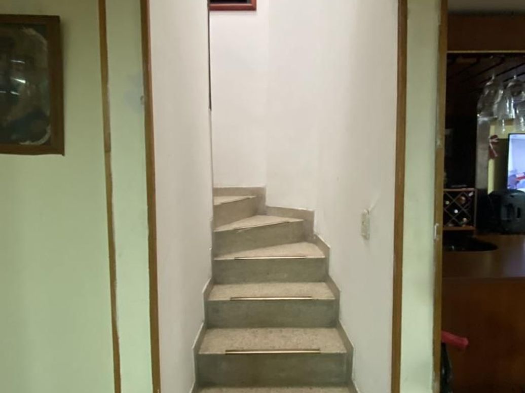 Casa de 3 alcobas en venta en El Cedro Occidental, Bogotá, 240 m² · foto 8 de 10