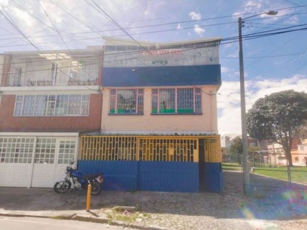 Casa de 5 alcobas en venta en Álamos, Bogotá, 320 m² · foto 4 de 20