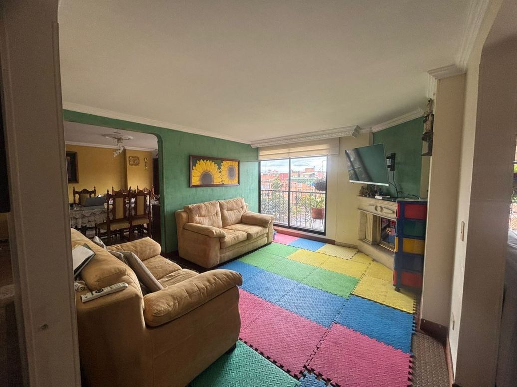 Apartamento de 4 alcobas en venta en El Batán, Bogotá, 138 m² · foto 10 de 20