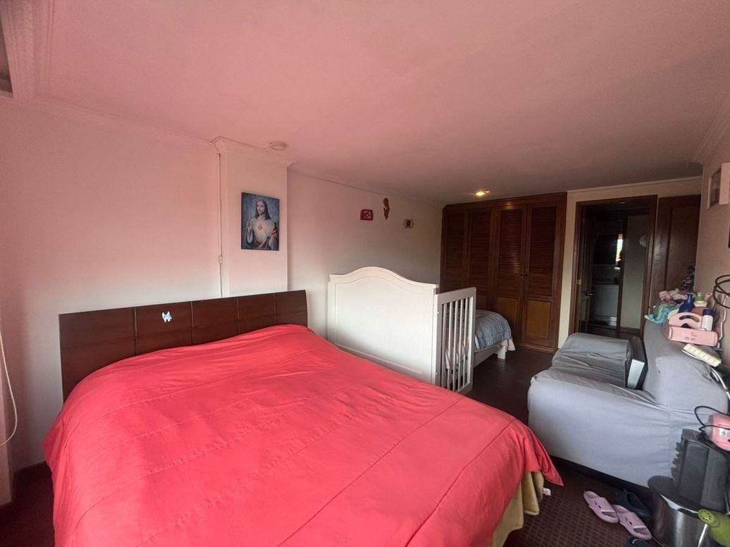 Apartamento de 4 alcobas en venta en El Batán, Bogotá, 138 m² · foto 19 de 20