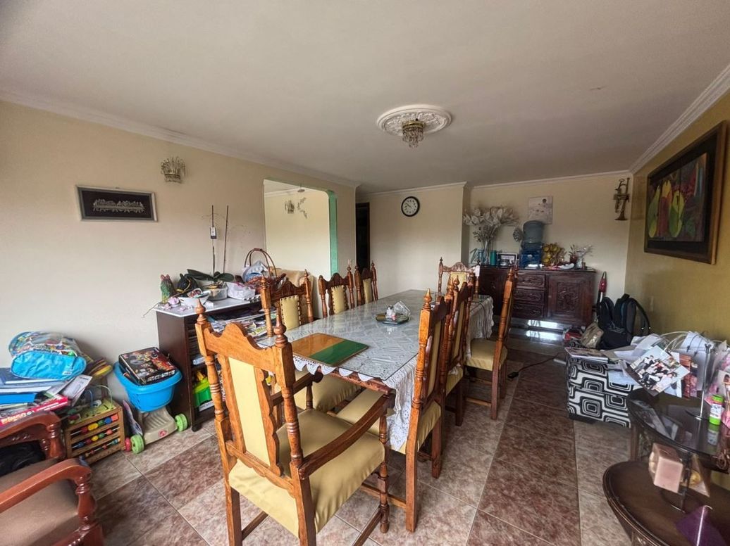 Apartamento de 4 alcobas en venta en El Batán, Bogotá, 138 m² · foto 8 de 20