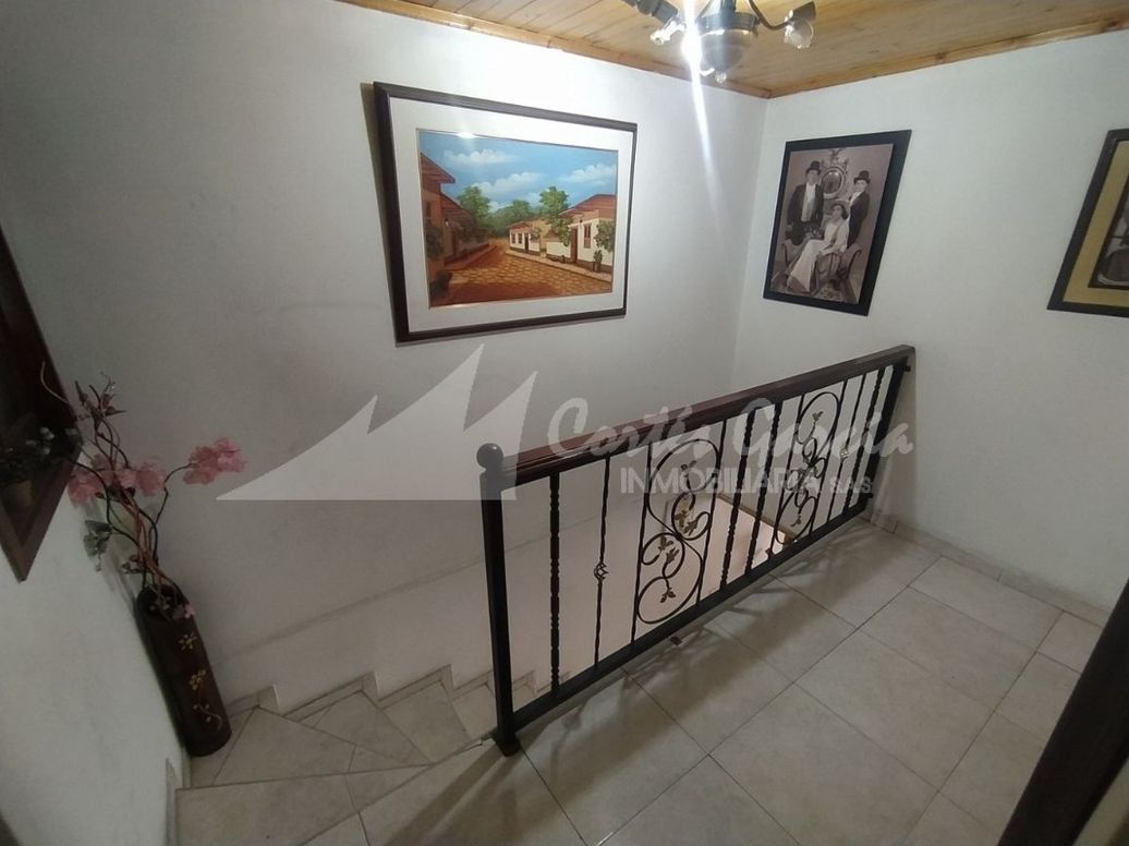 Casa de 3 alcobas en venta en Álamos, Bogotá, 425 m² · foto 10 de 20