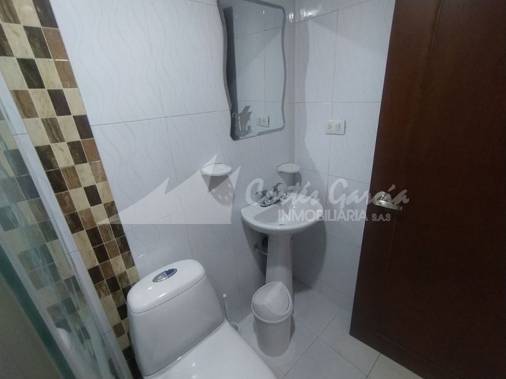 Casa de 3 alcobas en venta en Álamos, Bogotá, 425 m² · foto 19 de 20