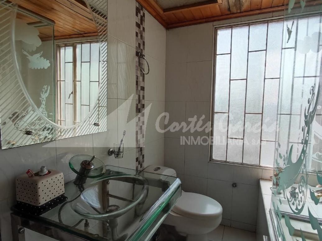 Casa de 3 alcobas en venta en Álamos, Bogotá, 425 m² · foto 16 de 20