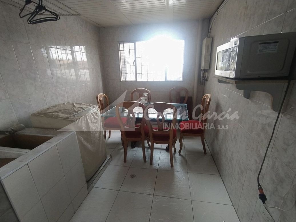 Casa de 3 alcobas en venta en Álamos, Bogotá, 425 m² · foto 4 de 20