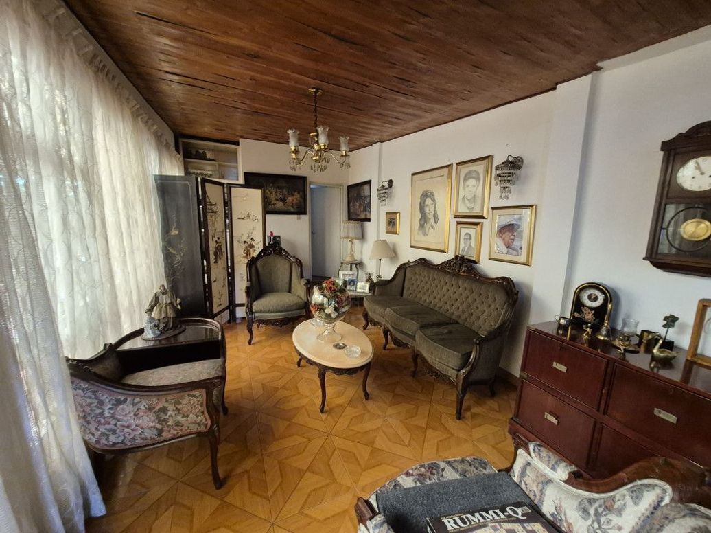 Casa de 4 alcobas en venta en El Batan, Bogotá, 375 m² · foto 9 de 20