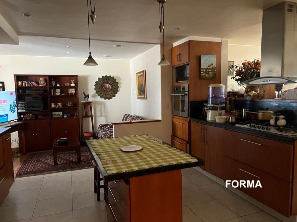 Apartamento de 3 alcobas en venta en Chico, Bogotá, 186 m² · foto 8 de 20