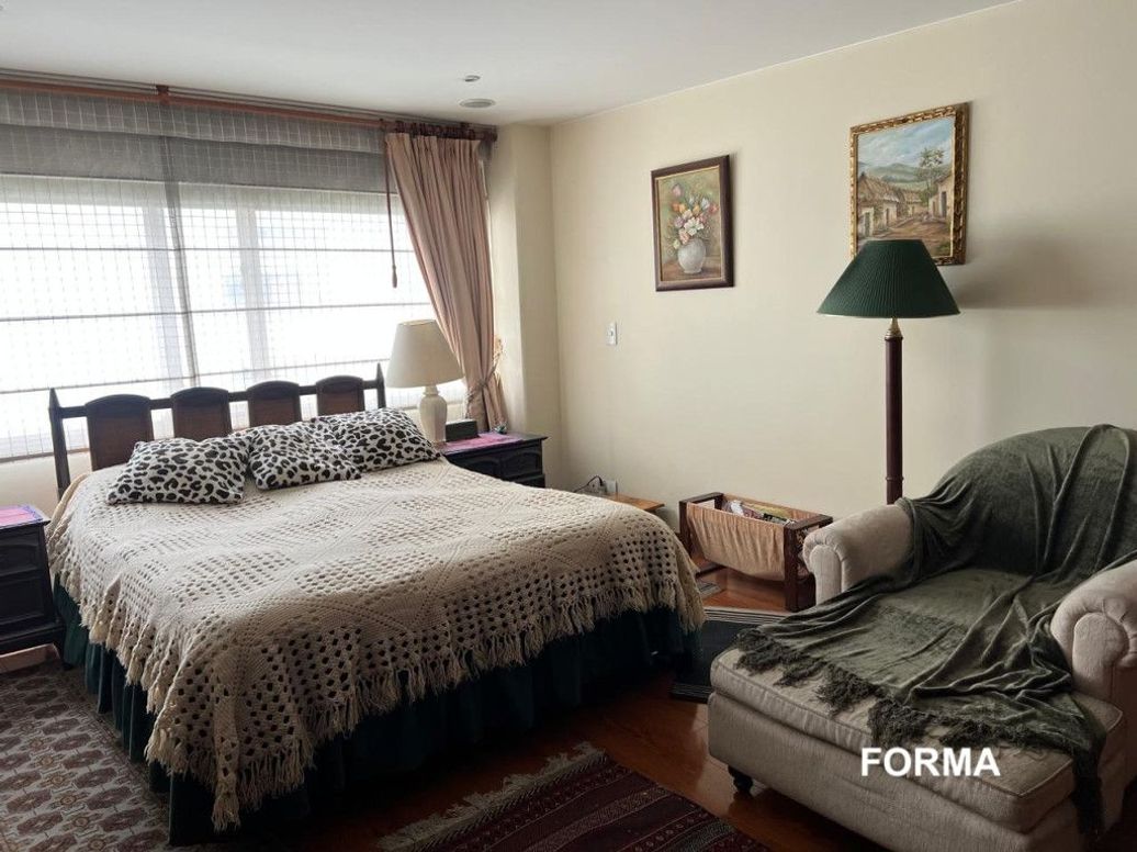 Apartamento de 3 alcobas en venta en Chico, Bogotá, 186 m² · foto 12 de 20