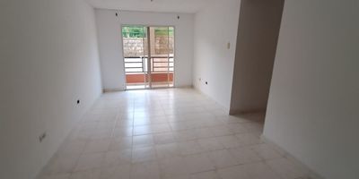 Apartamento en arriendo en Barranquilla, ubicado en el barrio Campo Alegre, Atlántico. Este inmueble, situado en el piso 2, ofrece 64 m² de área construida con 3 habitaciones y 2 baños. Ideal para quienes buscan comodidad en un estrato 4. El canon de arriendo es de $1.100.000. Su ubicación en Campo Alegre brinda buen acceso a servicios y comercio. Interesado en conocerlo? Contáctenos vía whatsapp, quiero que me contacten o ver teléfonos.