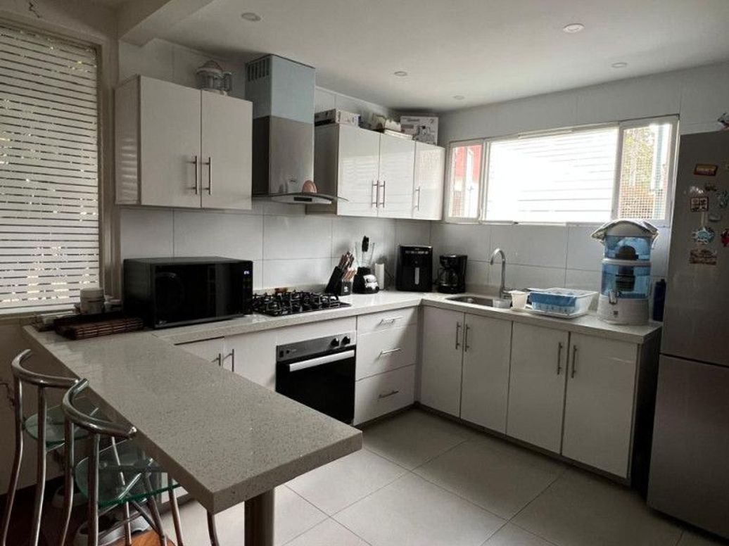 Casa de 4 alcobas en venta en Prado Veraniego Norte, Bogotá, 180 m² · foto 10 de 20