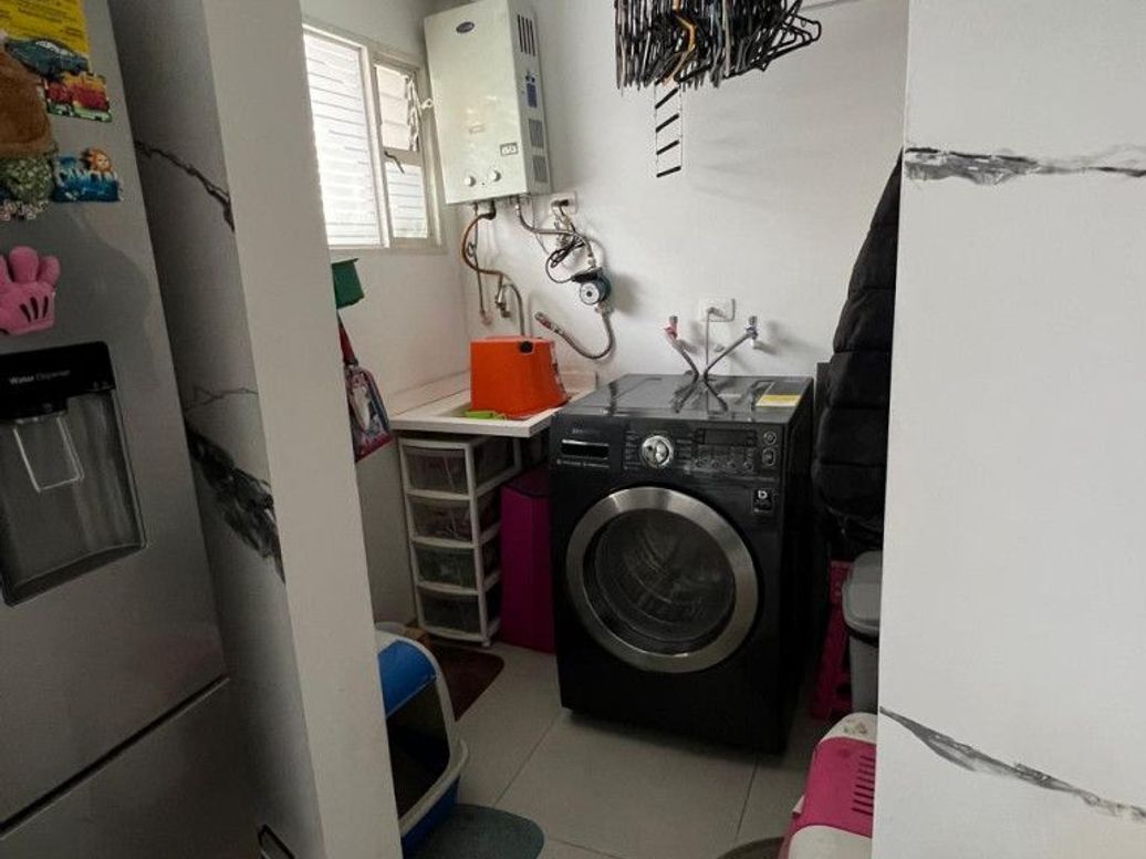 Casa de 4 alcobas en venta en Prado Veraniego Norte, Bogotá, 180 m² · foto 9 de 20
