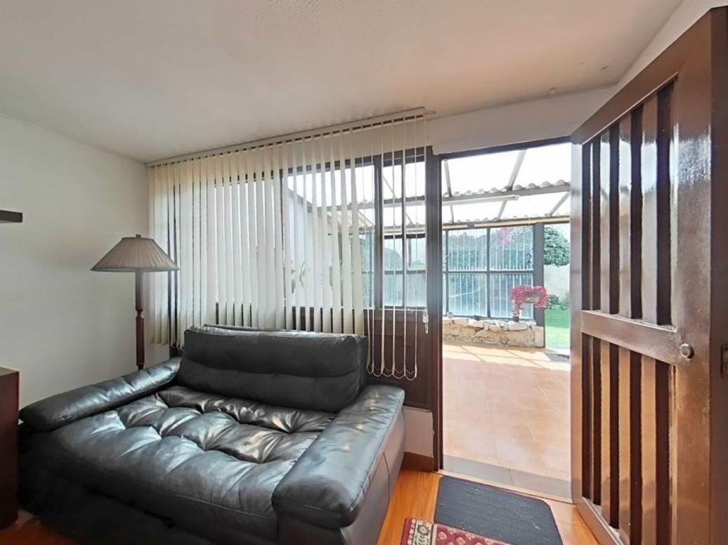 Casa de 5 alcobas en venta en Villa Magdala, Bogotá, 200 m² · foto 4 de 20