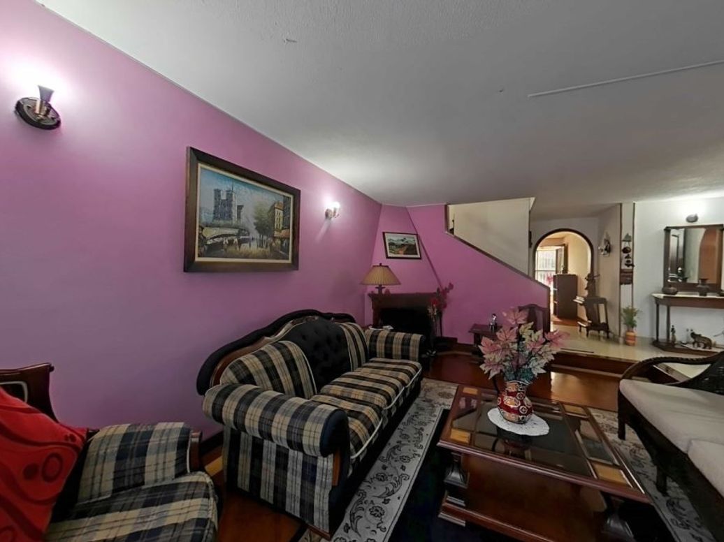 Casa de 5 alcobas en venta en Villa Magdala, Bogotá, 200 m² · foto 10 de 20