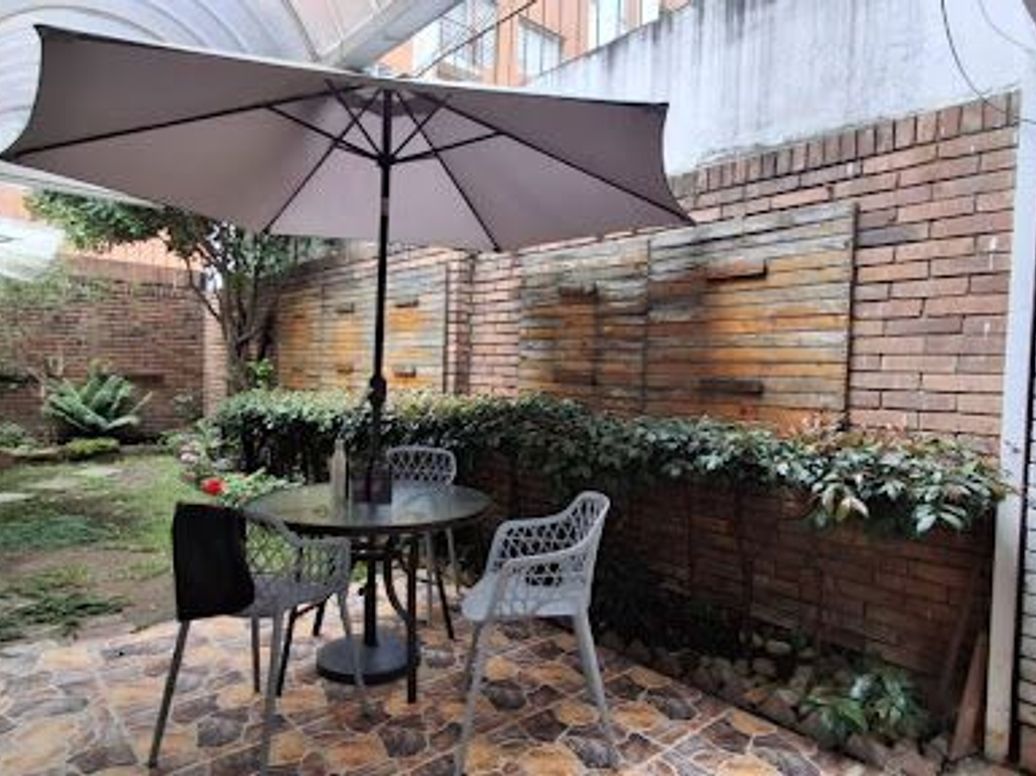 Casa de 5 alcobas en venta en Santa Barbara, Bogotá, 196 m² · foto 13 de 20