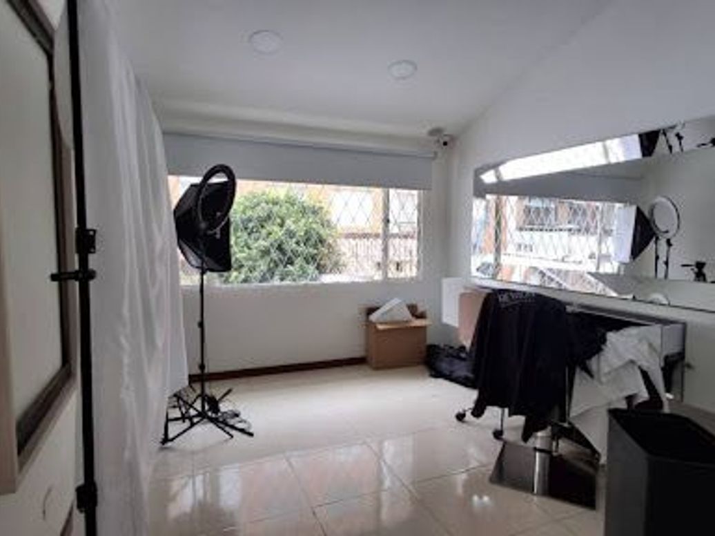 Casa de 5 alcobas en venta en Santa Barbara, Bogotá, 196 m² · foto 7 de 20