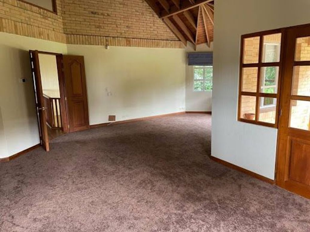 Casa de 4 alcobas en venta en Floresta De La Sabana, Bogotá, 501 m² · foto 8 de 11