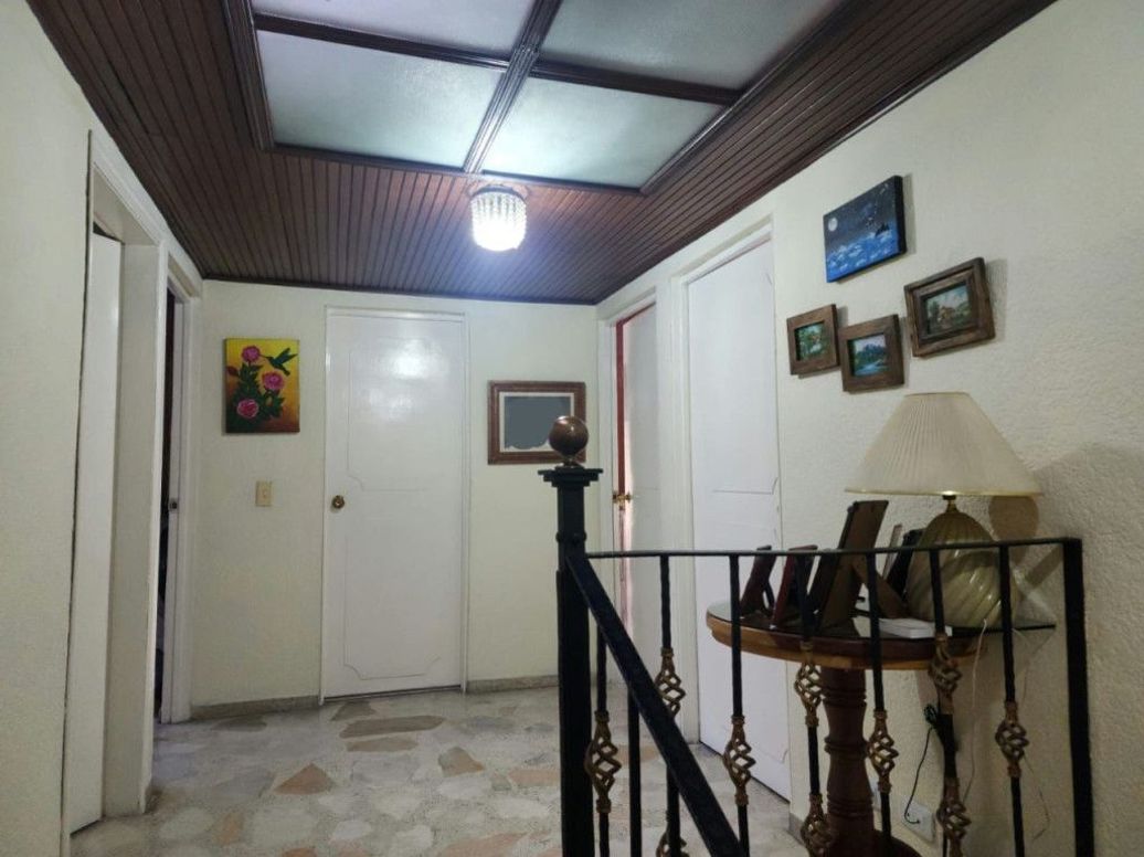 Casa de 3 alcobas en venta en Primavera, Bogotá, 185 m² · foto 11 de 12
