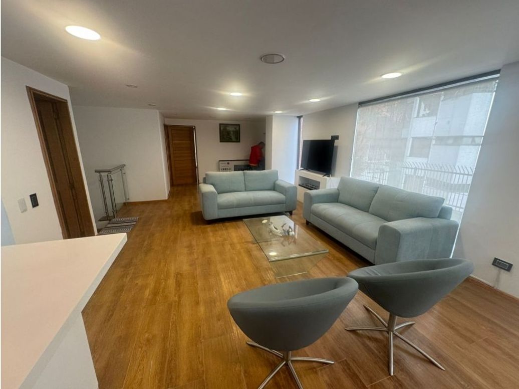 Apartamento en venta en Los Lagartos, Bogotá · foto 3 de 17