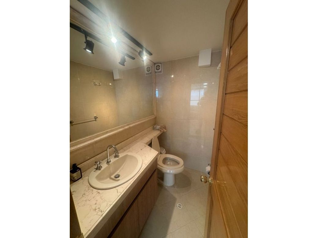 Apartamento en venta en Los Lagartos, Bogotá · foto 10 de 17