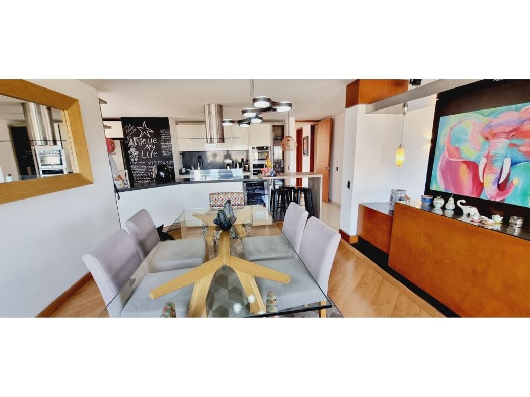 Apartamento de 3 alcobas en venta en Gratamira, Bogotá, 164 m² · foto 8 de 20