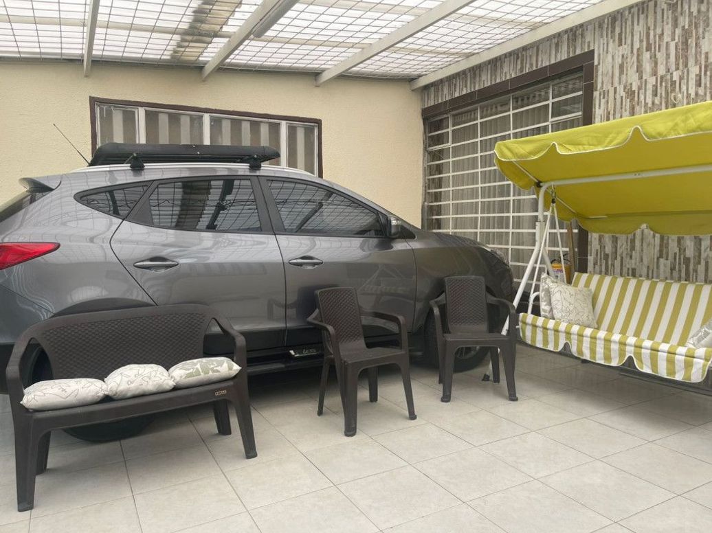 Casa de 8 alcobas en venta en Quiroga Sur, Bogotá, 139 m² · foto 2 de 20