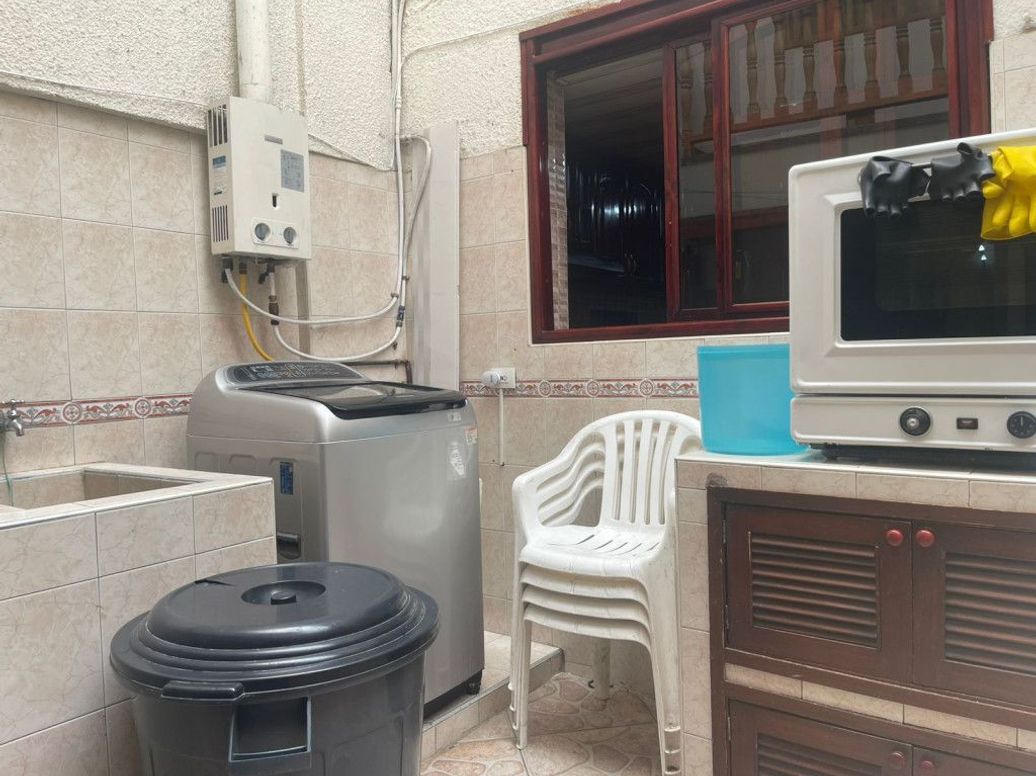 Casa de 8 alcobas en venta en Quiroga Sur, Bogotá, 139 m² · foto 12 de 20
