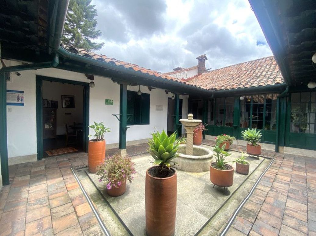 Casa de 1 alcoba en venta en Centro Administrativo, Bogotá, 948 m² · foto 7 de 20