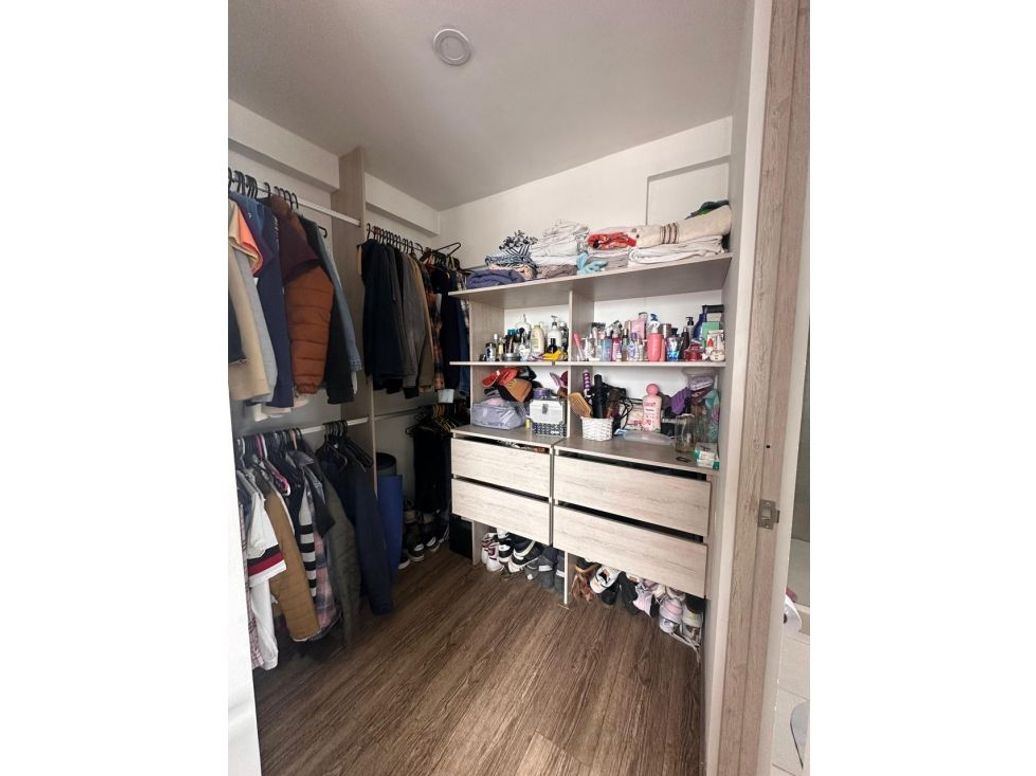Apartamento de 3 alcobas en venta en Minuto De Dios, Bogotá, 96 m² · foto 6 de 12