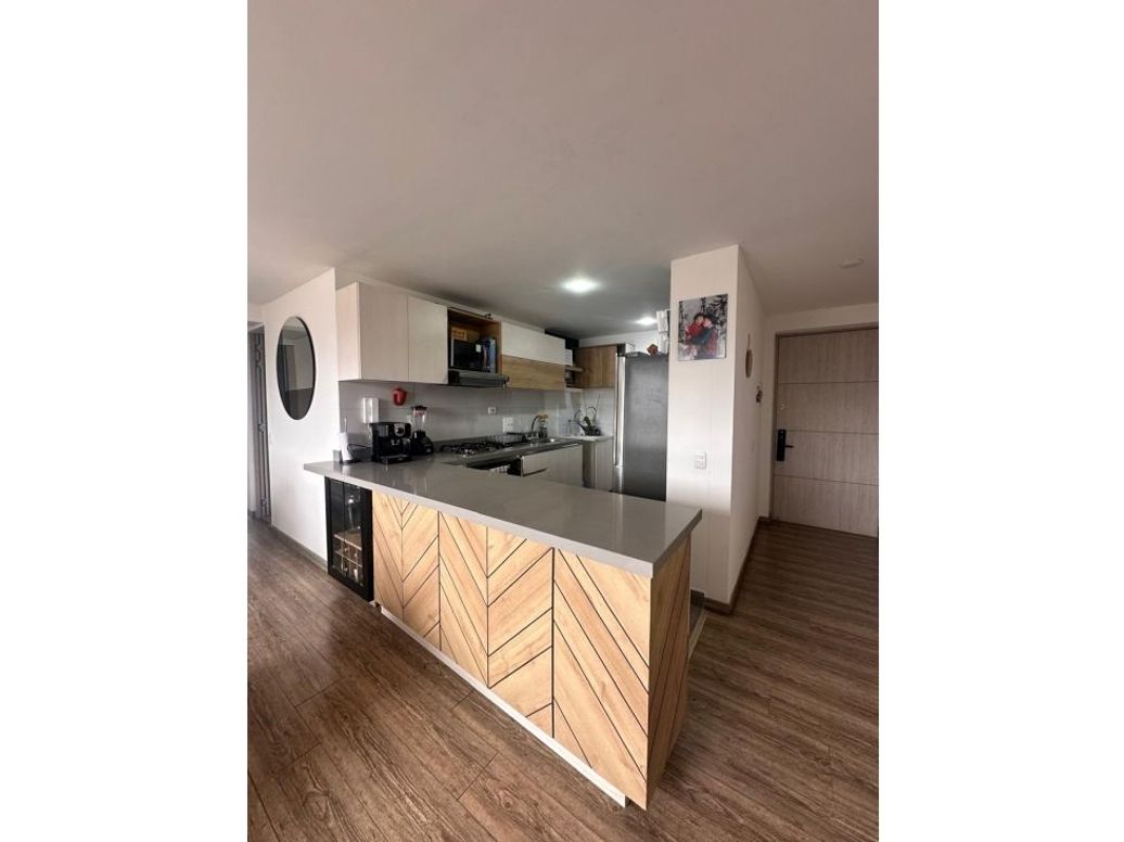 Apartamento de 3 alcobas en venta en Minuto De Dios, Bogotá, 96 m² · foto 3 de 12