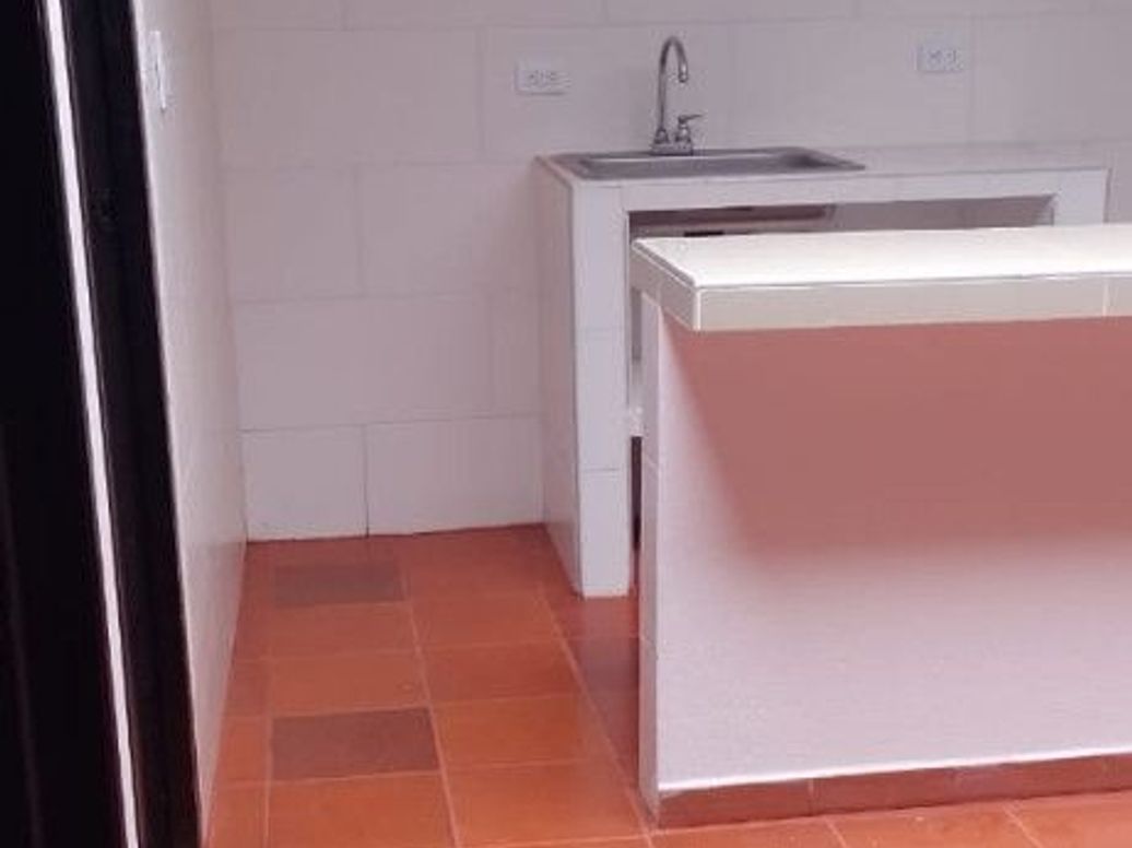 Casa de 7 alcobas en venta en Villa De Los Alpes, Bogotá, 113 m² · foto 7 de 20
