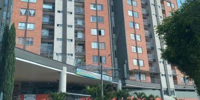 Cómodo apartamento en la La Estella, ubicado en un sector tranquilo, con rutas de acceso cercanas. Sus comodidades mas importantes son: 3 Habitaciones, 3 Closet, 2 baños, zona de ropas, balcón, parqueadero, cuarto útil, en unidad cerrada con vigilancia 24 horas. que esperas para contactarnos y conocer mas de esta propiedad. Tiene excelente distribución y hermosos acabados.De areas comunes podemos encontrar, Salón Social, área de juegos para los niños. Mall Comercial en el primer pisoNOTA: Acepta permuta de menor valor primer piso