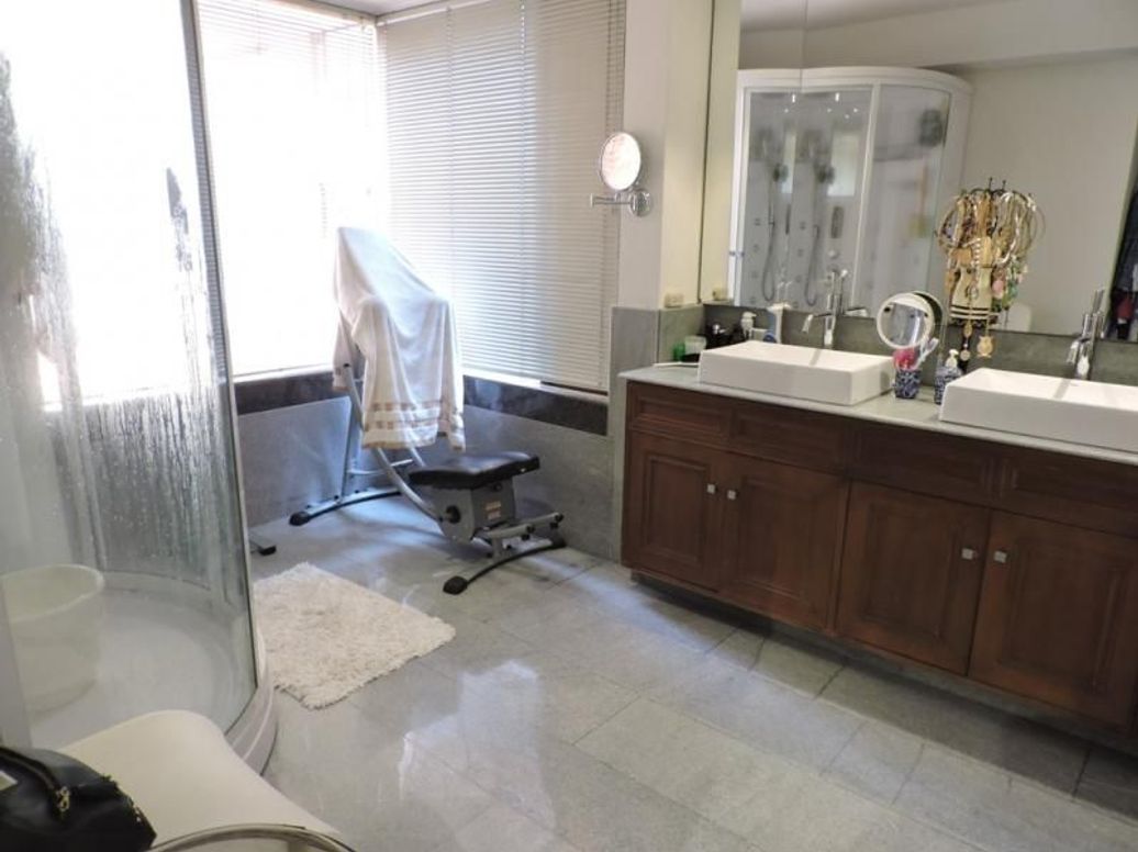 Apartamento de 3 alcobas en venta en El Refugio, Bogotá, 338 m² · foto 20 de 20