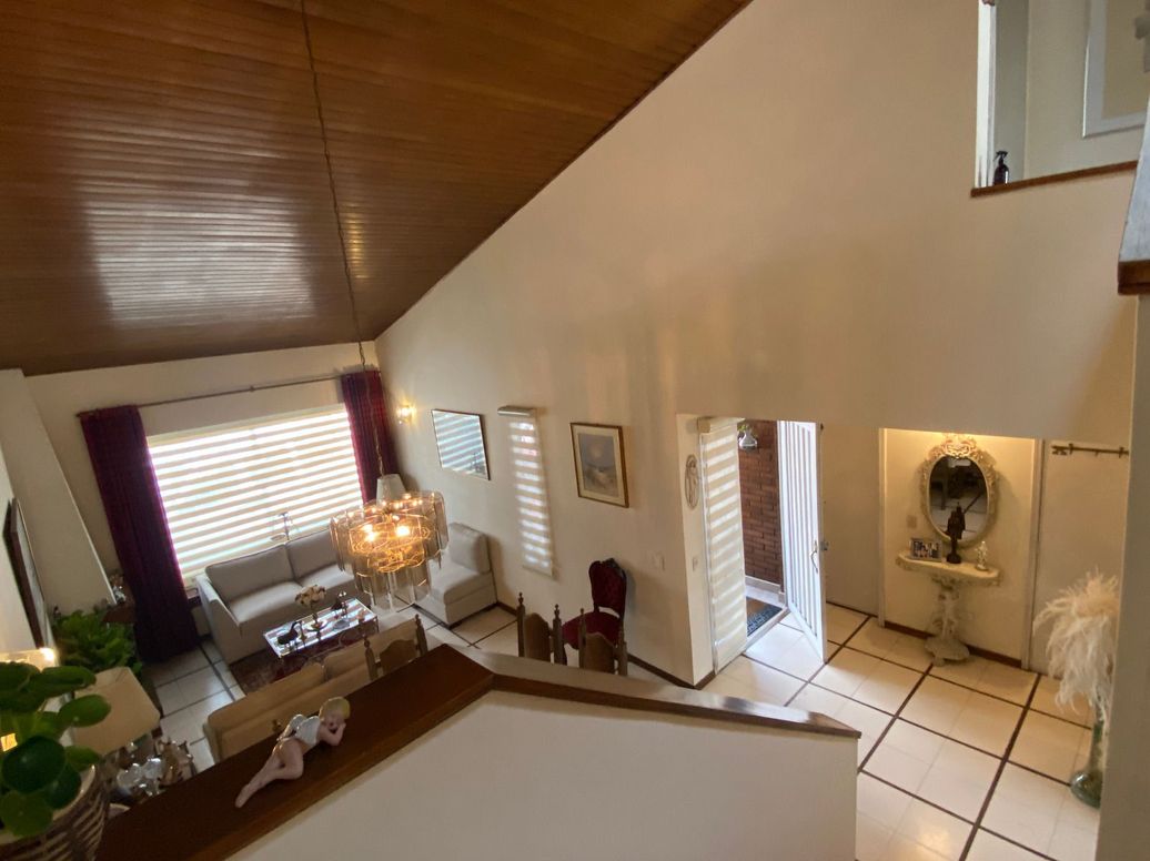 Casa de 4 alcobas en venta en Balcares, Bogotá, 165 m² · foto 2 de 14