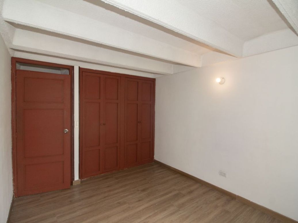 Apartamento de 3 alcobas en arriendo en Hacienda Cordoba, Bogotá, 73 m² · foto 7 de 15