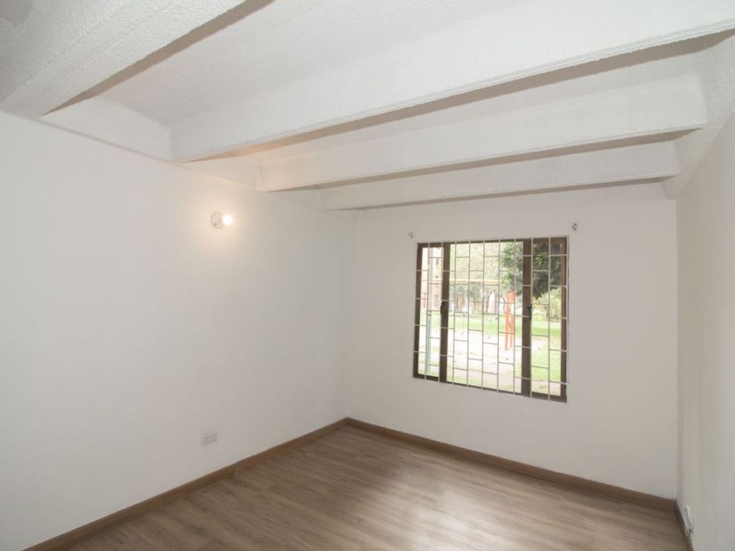 Apartamento de 3 alcobas en arriendo en Hacienda Cordoba, Bogotá, 73 m² · foto 6 de 15