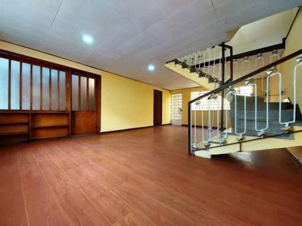 Casa de 4 alcobas en venta en Centenario, Bogotá, 103 m² · foto 2 de 18